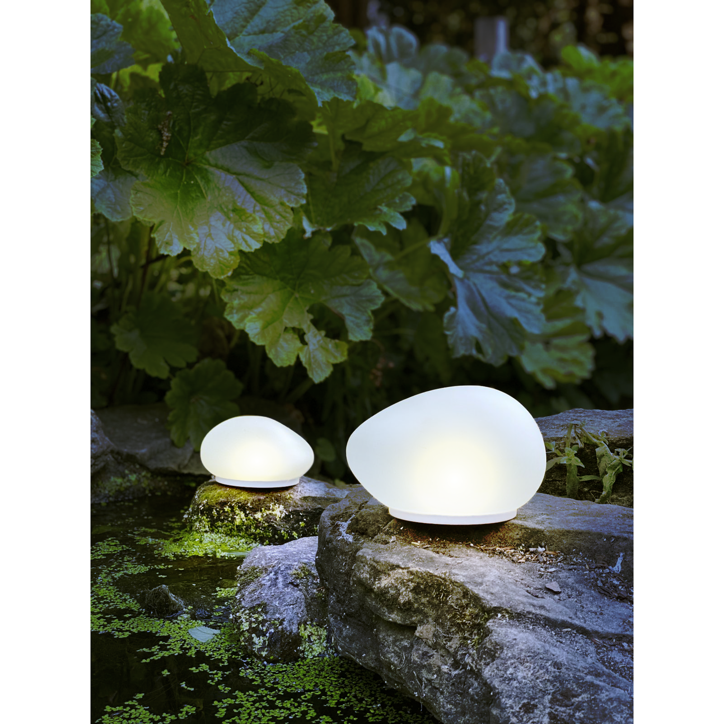 Solar Glass Pebble