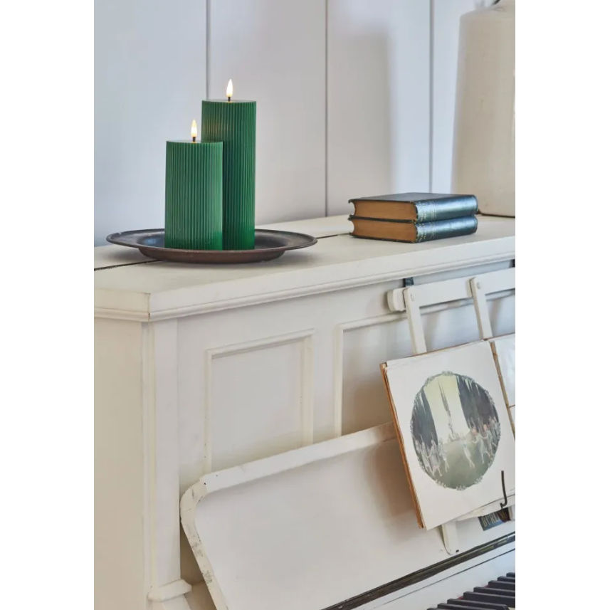 Ribbed Pillar Candles