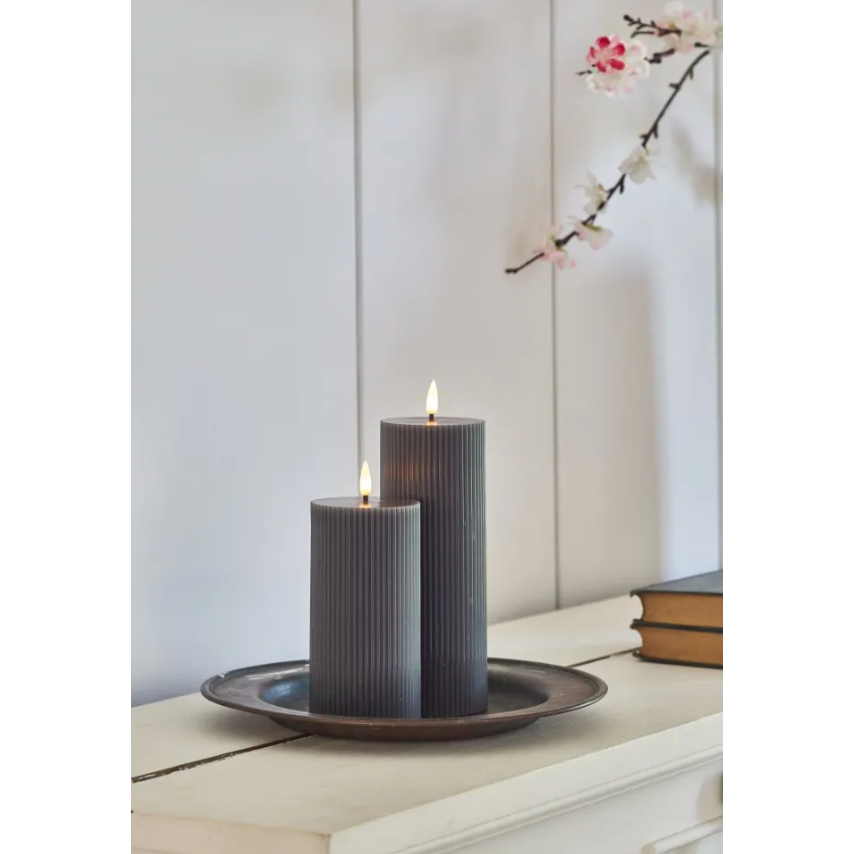 Ribbed Pillar Candles