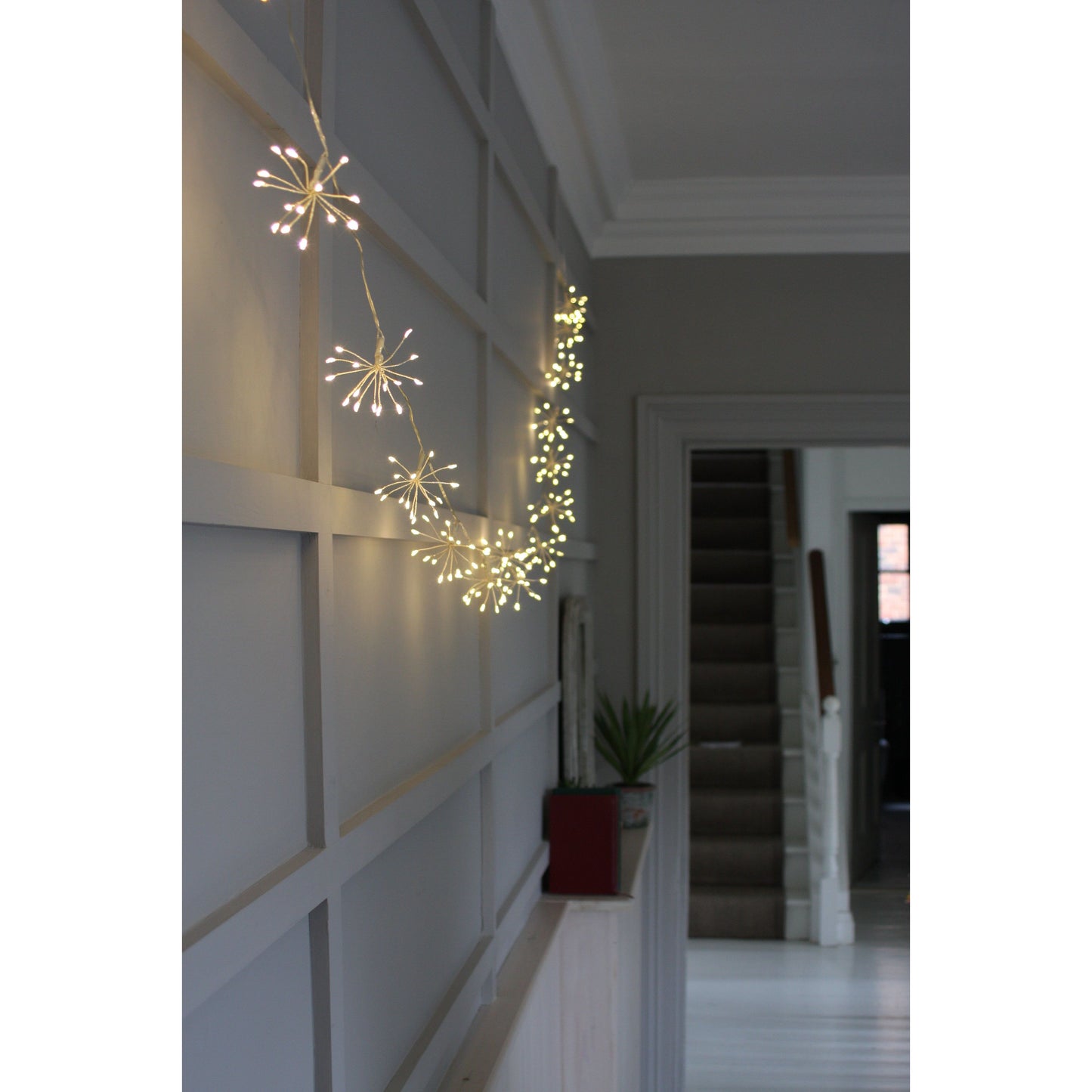 Starburst Chain Lights - Plug In