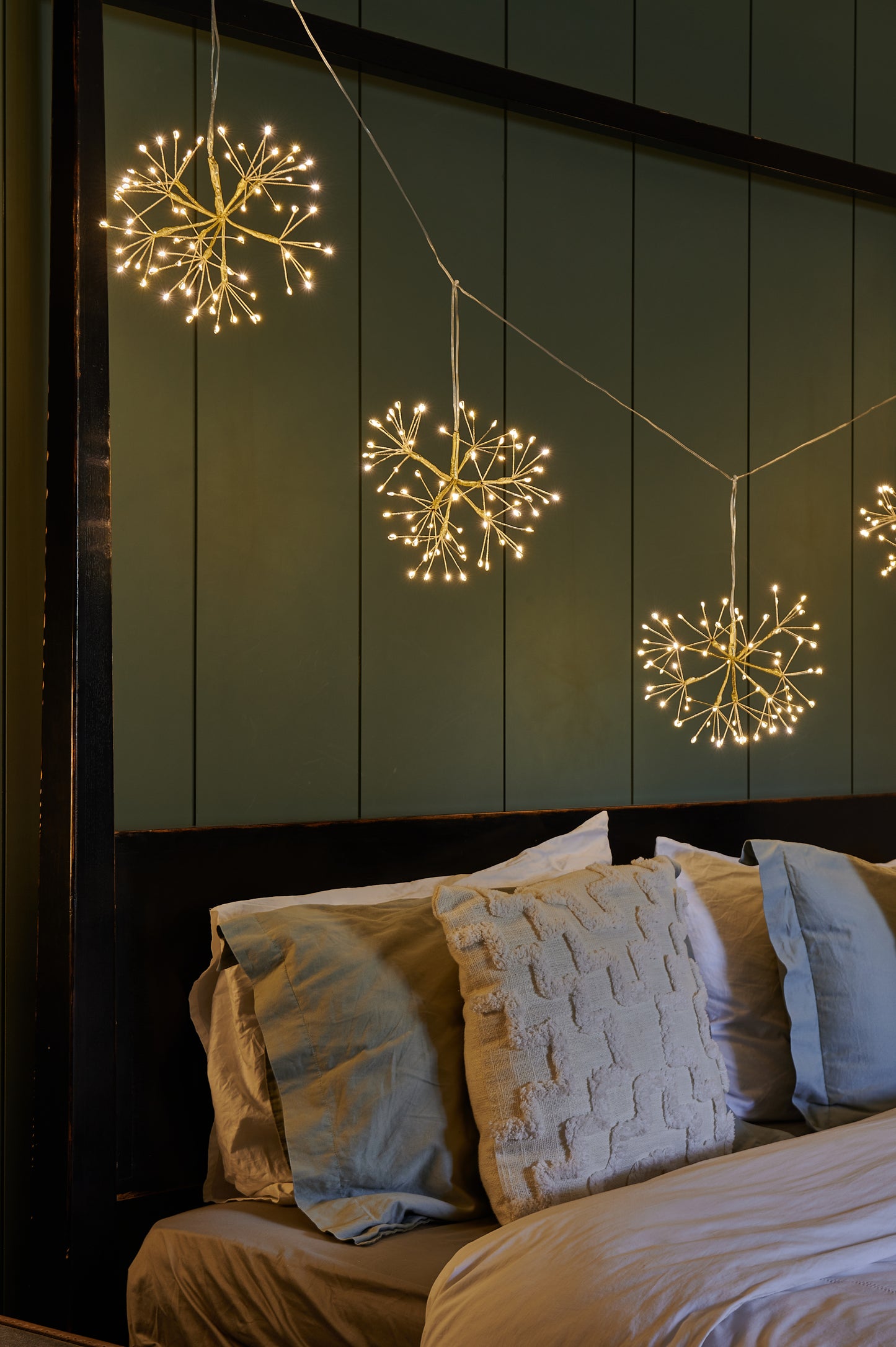 Dandelion Drops - Gold